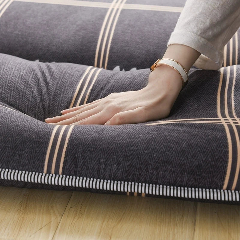 Japanese Style Thick Mattress – Student Dormitory Tatami, Single & Double, Foldable Floor Mattress