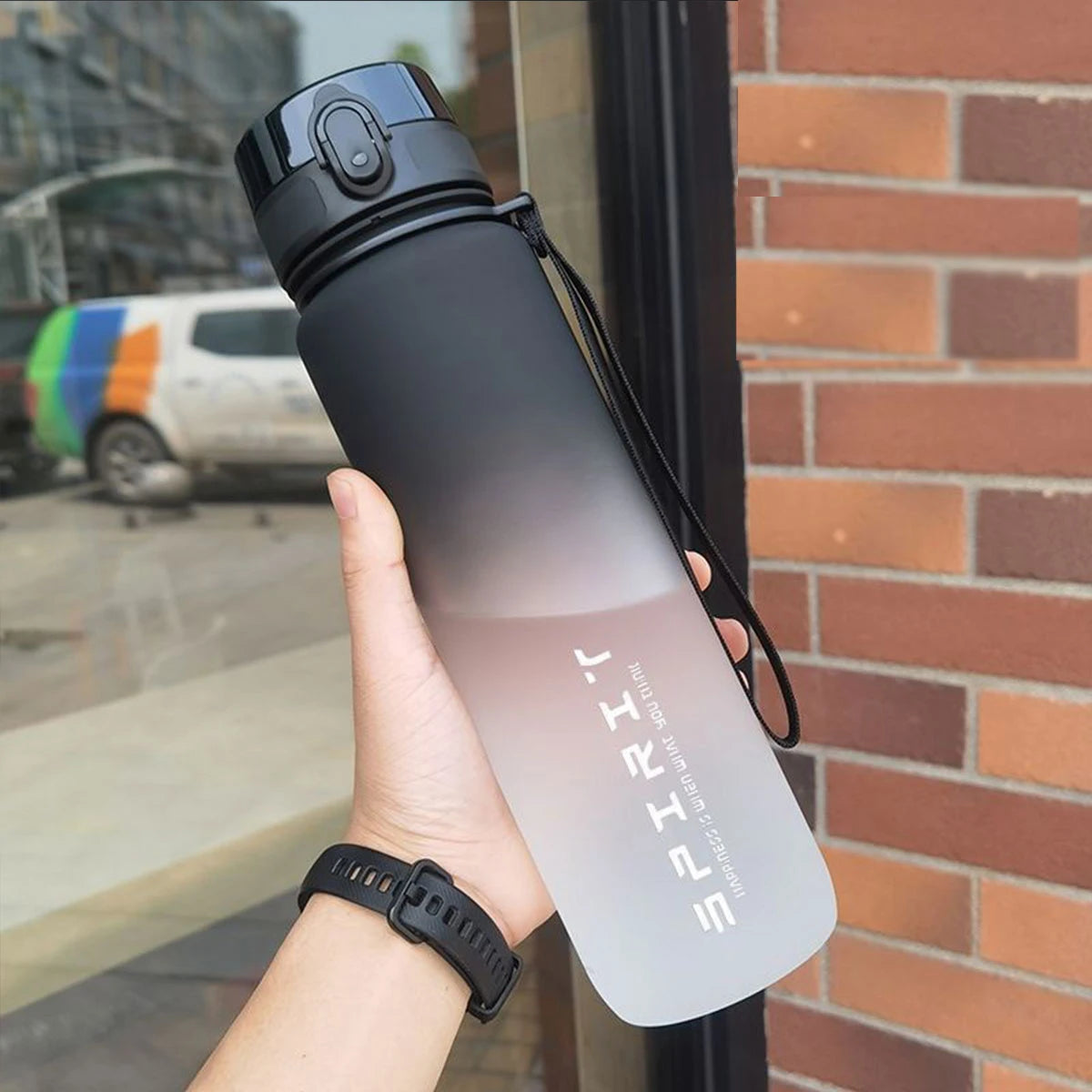 WIFEFUN Gradient Water Bottle 600ml/750ml/1000ml – BPA-Free PC, One-Button Flip Lid, Leakproof, Outdoor & Gym