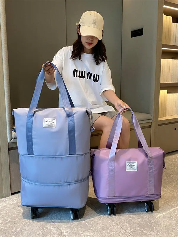 Expandable Fitness Travel Bag – Wet-Dry Storage & Wheels