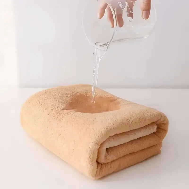 2-Piece Super Soft Coral Velvet Bath Towel Set – Highly Absorbent, Hotel & Spa Quality