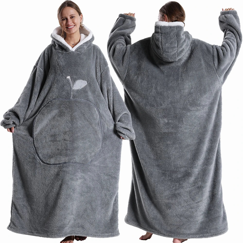 Wearable Hooded Blanket – Long Fleece Comfort with Sleeves