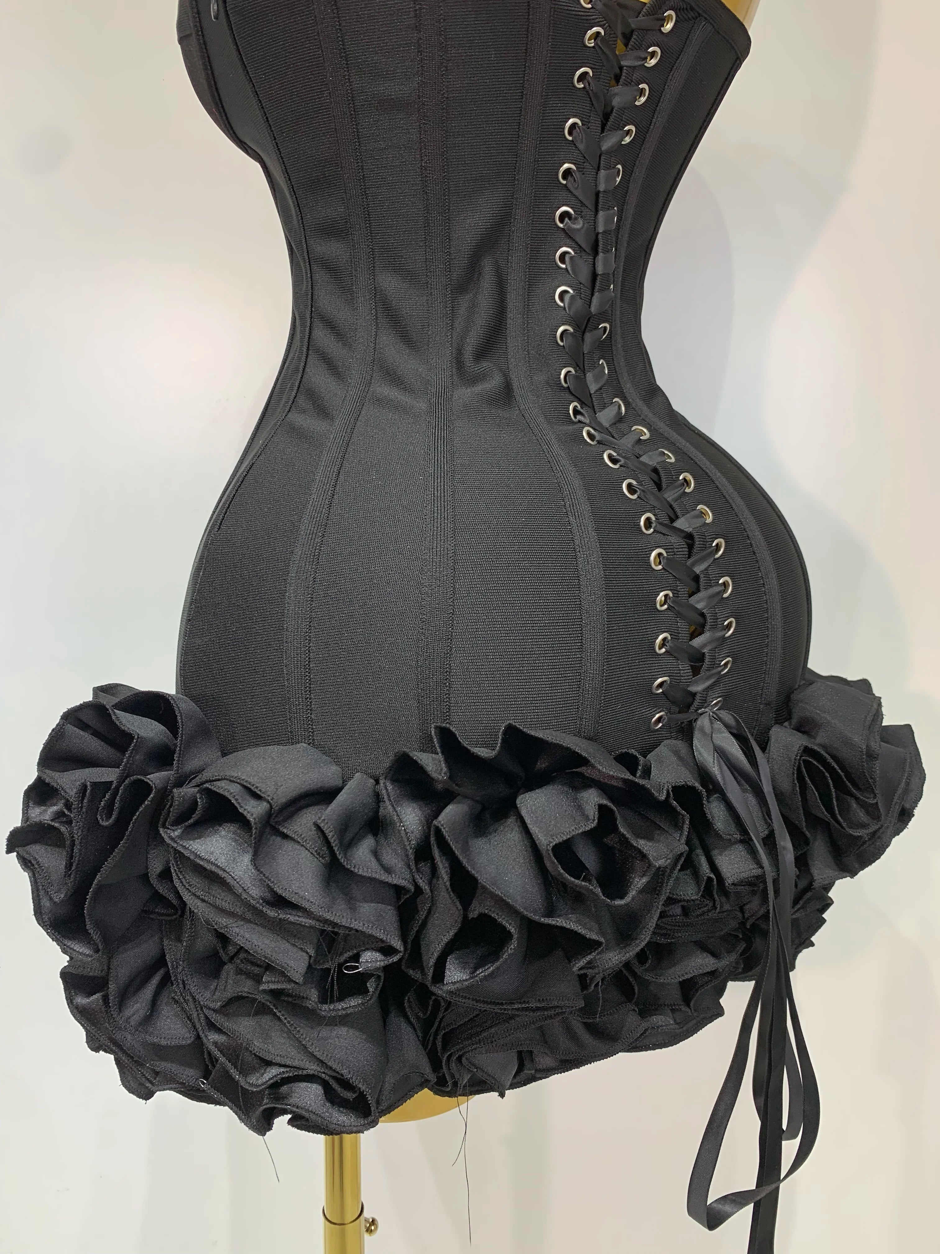 Flower Embellished Strapless Bandage Mini Dress — Backless Bodycon Celebrity Party Dress