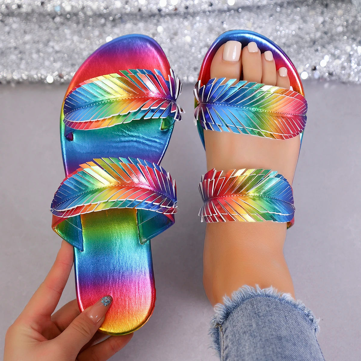 Women's Iridescent Gradient Flat Sandals – Versatile Beach Shoes