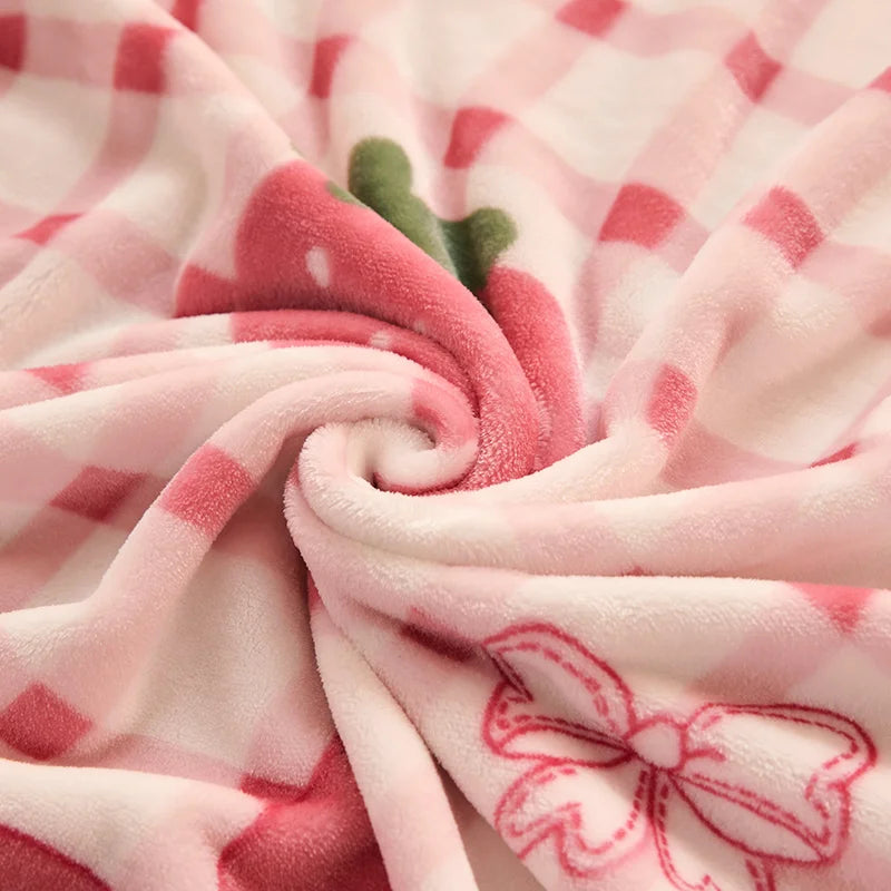 Strawberry Flannel Blanket – Soft Fuzzy Fleece Plush Throw for Girls, Bed, Sofa & Nap