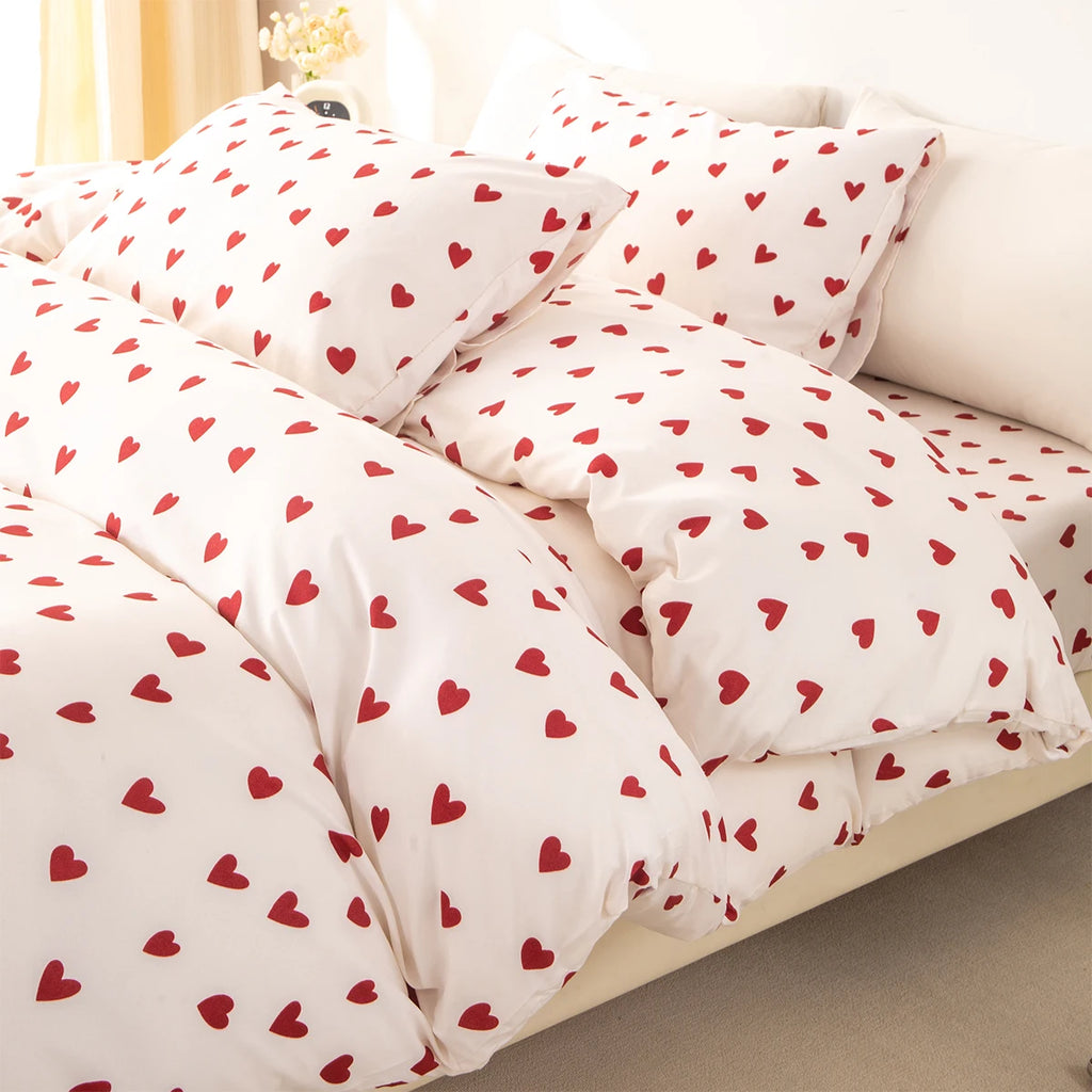 Red Heart Print Duvet Cover Set – 3-Piece Soft Skin-Friendly Bedding with Pillowcases, Twin to King