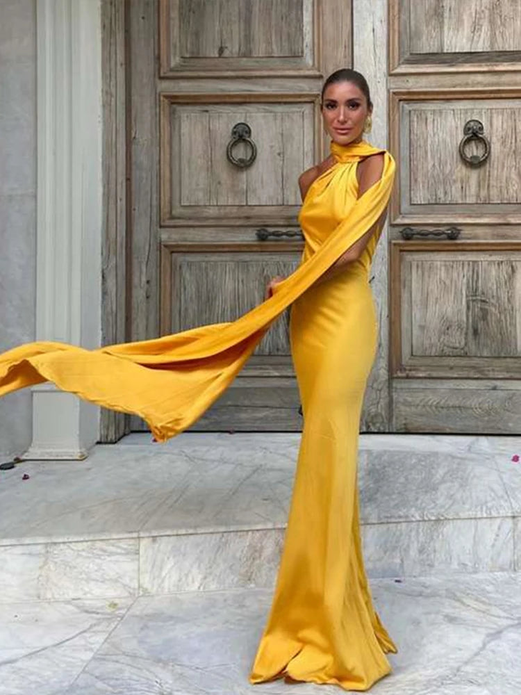 Sexy Satin Halter Backless Party Dress – Off Shoulder Sleeveless Solid Robe Gown 2026