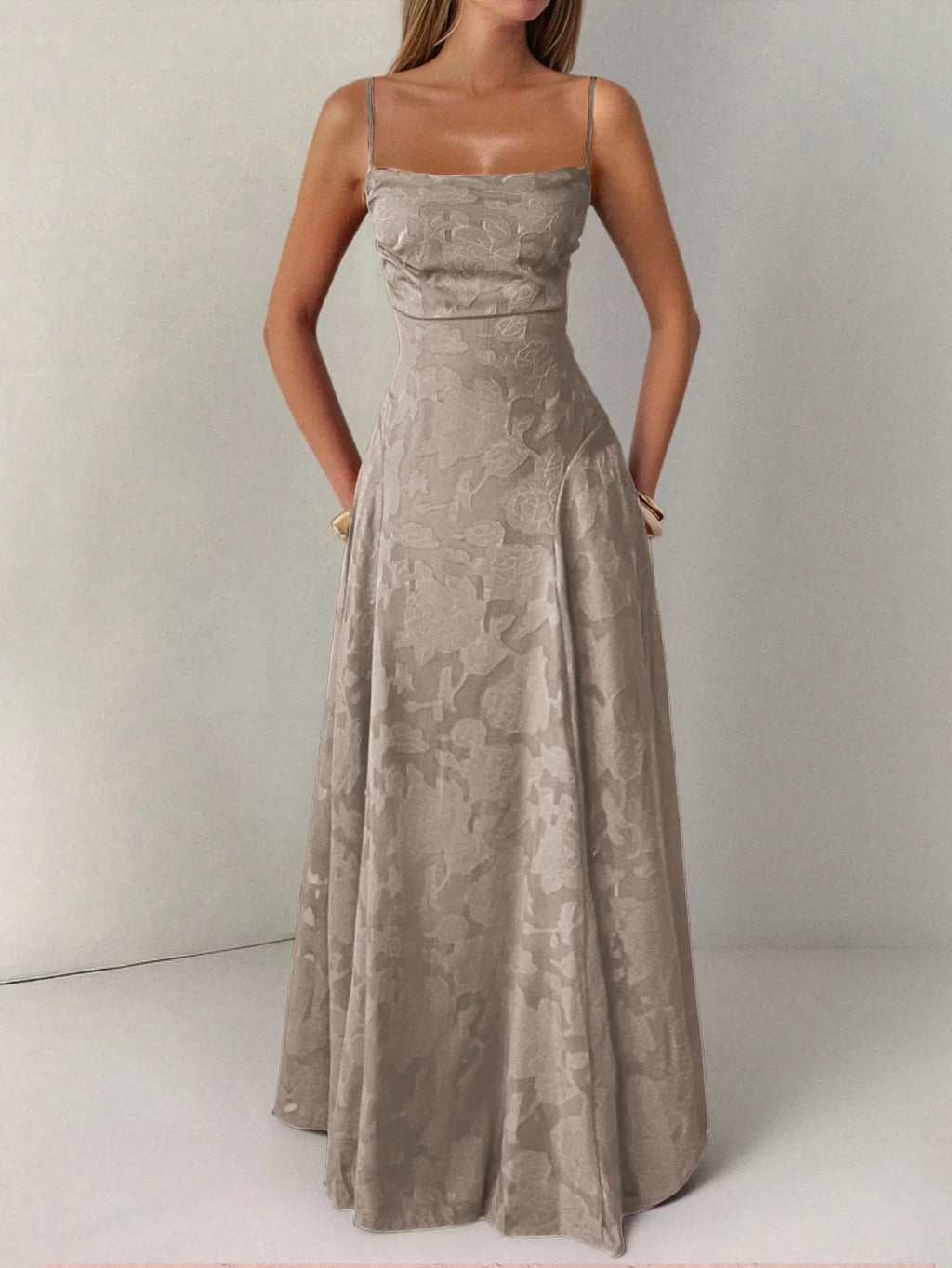 Strapless Tube Top Fit & Flare Midi Dress — Sexy Sleeveless Wedding Banquet Party Dress