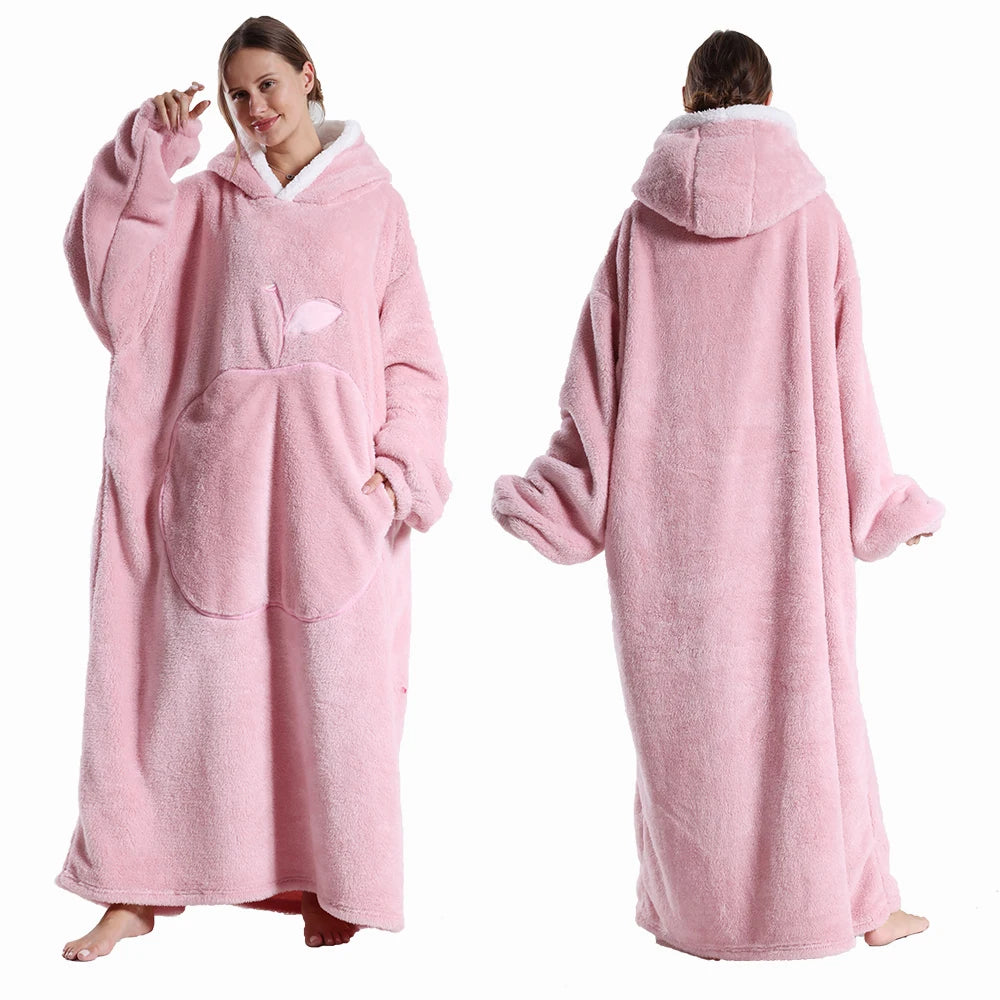 Oversized Wearable Blanket Hoodie – Plush Fleece with Sleeves, Hood & Pocket, 40 Designs