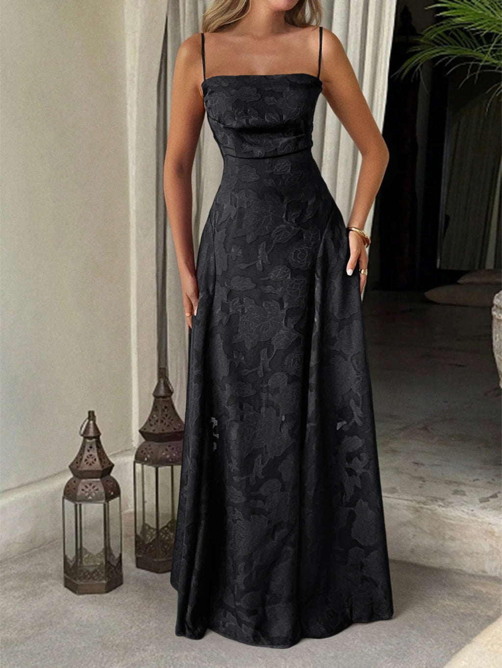 Strapless Tube Top Fit & Flare Midi Dress — Sexy Sleeveless Wedding Banquet Party Dress