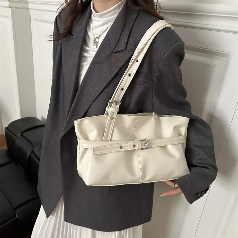 Large Capacity Women's Retro Tote Shoulder Bag