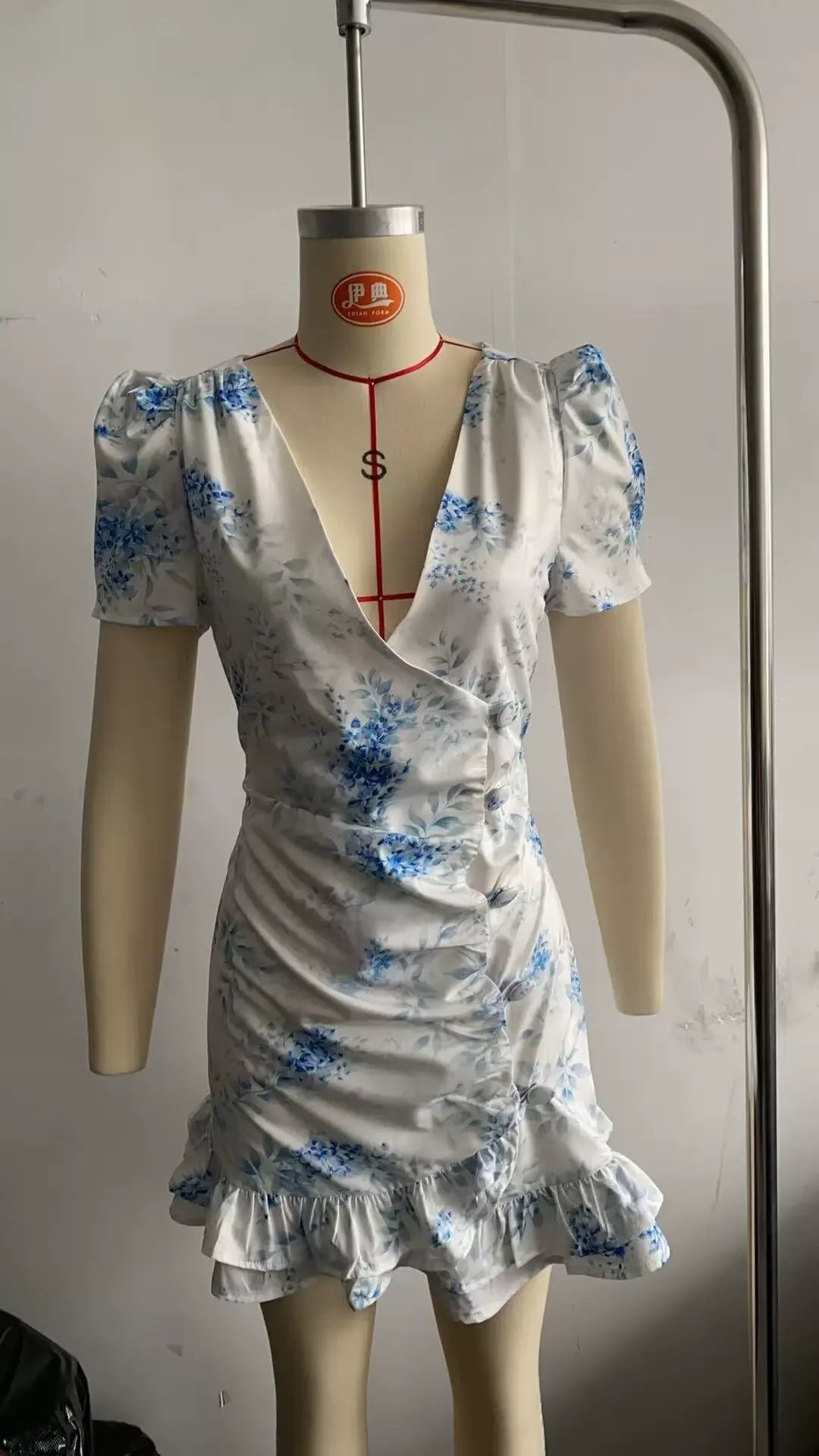 Women's Floral Ruffle Slim Dress – Deep V-Neck Double Layered Ruffled Hem Party & Daily Gown