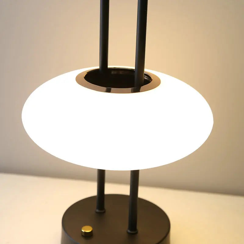 Black Accent Lamp – Minimalist LED Lighting