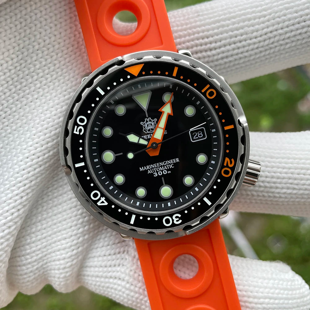 STEELDIVE SD1975C Tuna Can Dive Watch | 300M Waterproof NH35 Movement Ceramic Bezel