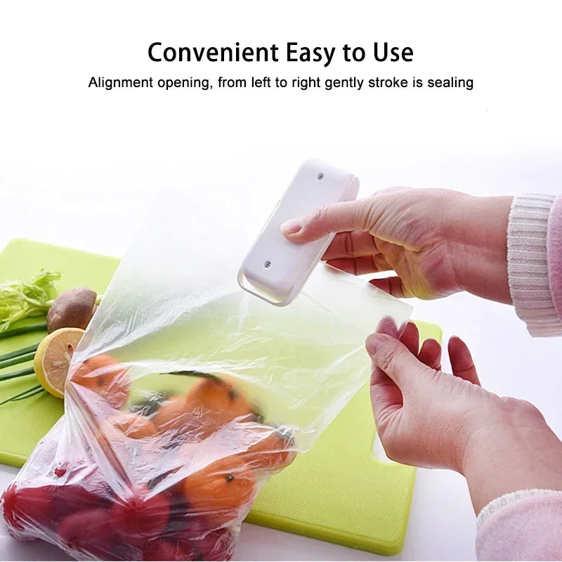 Keep Food Fresh Longer — Mini Portable Heat Bag Sealing Machine | Airtight Seal, Thermal Plastic Food Bag Closure, Battery Powered