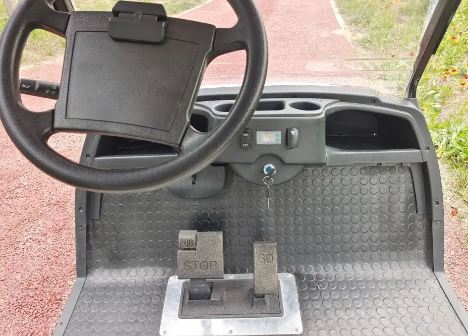 Electric Golf Cart — 2 Seater Street Legal 5KW 48V/60V/72V Lithium Hunting Cart