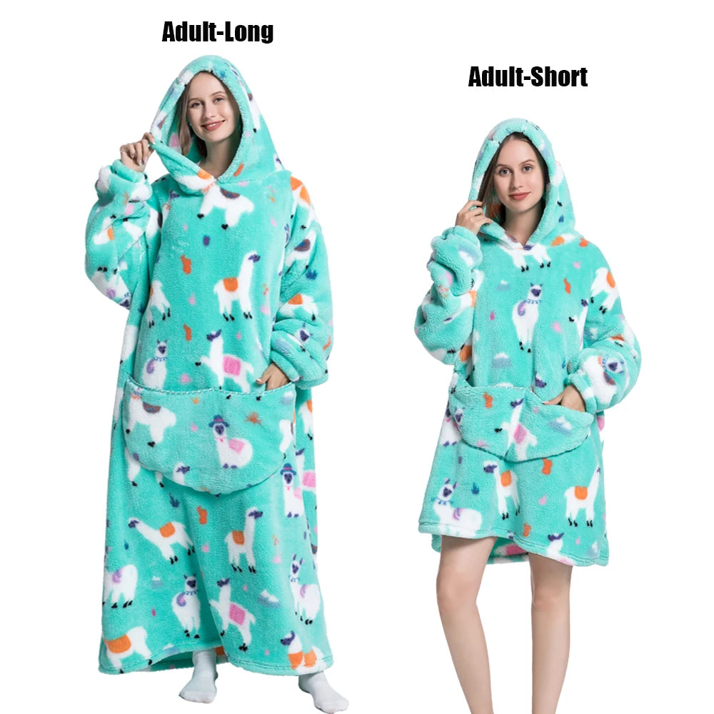 Oversized Wearable Blanket Hoodie – Plush Fleece with Sleeves, Hood & Pocket, 40 Designs