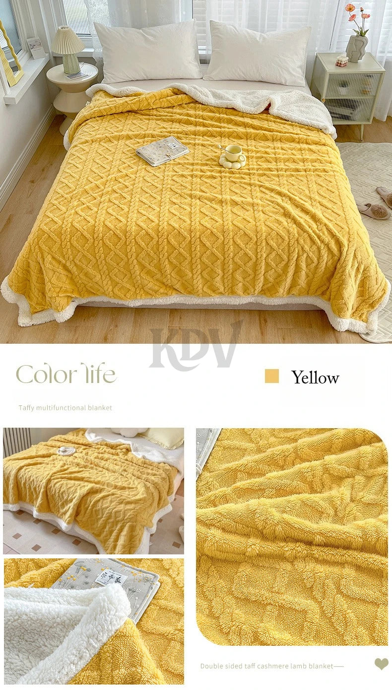 Double-Layer Fleece Blanket – Plush Sofa & Bed Comfort