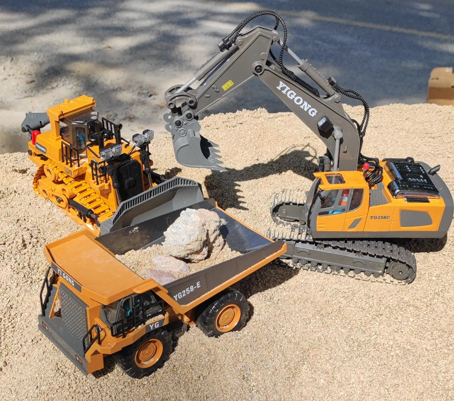 4WD RC Construction Truck with Light & Sound – Remote Control Excavator, Dump Truck & Bulldozer