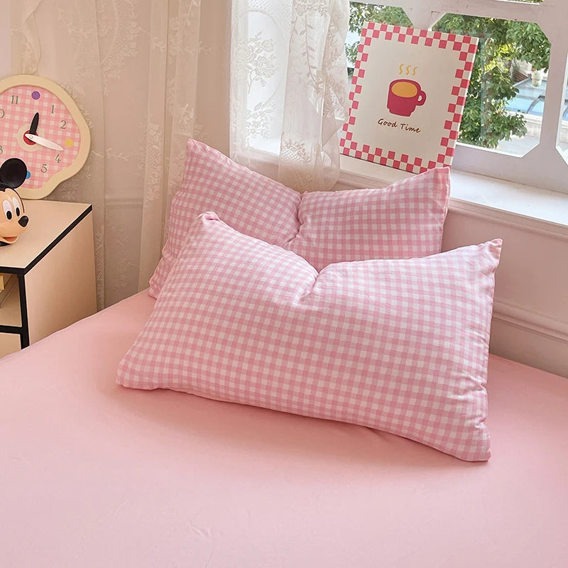 Pre-Washed Microfiber Duvet Cover Set – Ultra Soft Wrinkle-Resistant Hypoallergenic Bedding with 2 Pillowcases