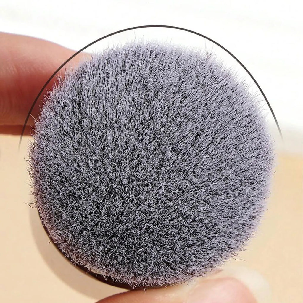 Retractable Professional Face Makeup Brush — Ultra-Soft Blush & Powder