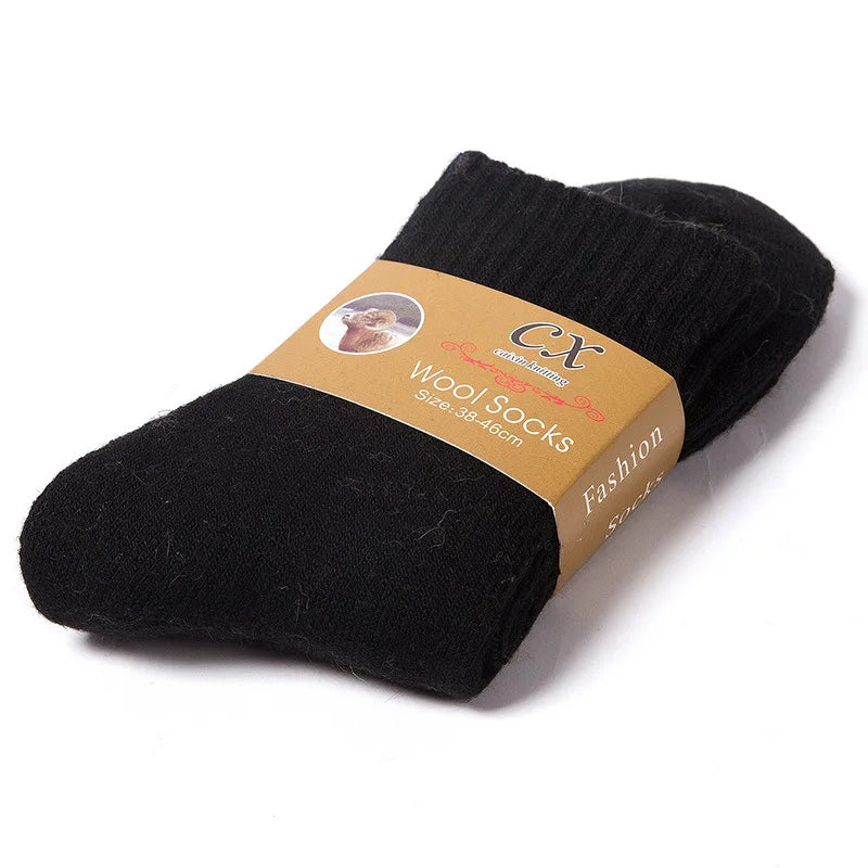 Thick Wool-Blend Winter Socks in Solid Colors