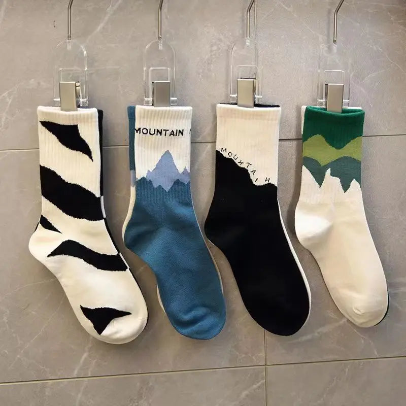 4-Pack Fashionable Running & Fitness Socks — Comfortable Breathable Unisex Athletic Socks
