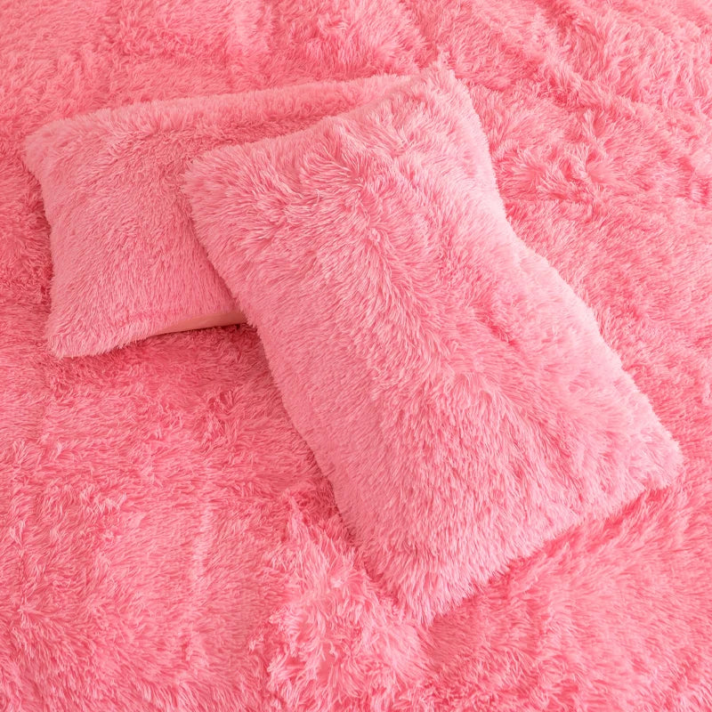 Plush Faux Fur Duvet Cover Set – Luxurious 3-Piece Bedding, 16 Colors & 10 Sizes