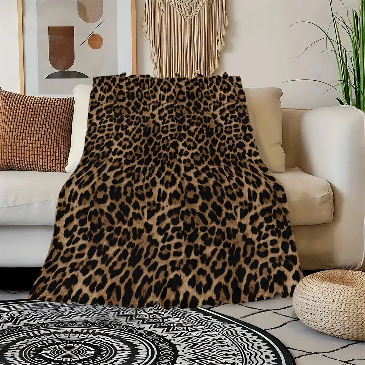 Leopard Print Flannel Throw Blanket – Soft, Cozy & Hypoallergenic, 4 Sizes