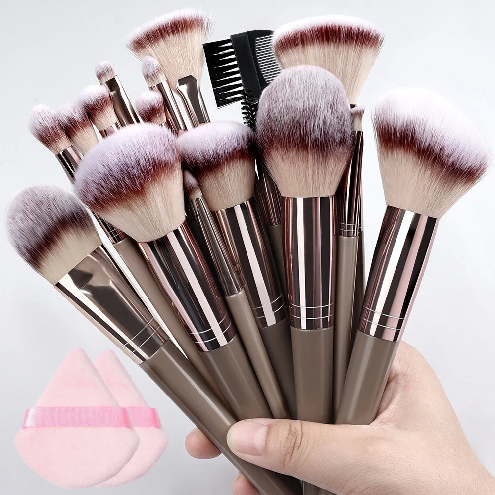 Super Soft Detail Makeup Brush Set — Blush, Highlighter, Foundation & Eyeshadow