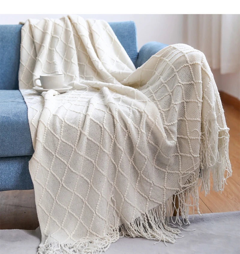 Knitted Acrylic Throw Blanket with Tassels – Chunky Farmhouse Style, 28 Colors & 2 Sizes
