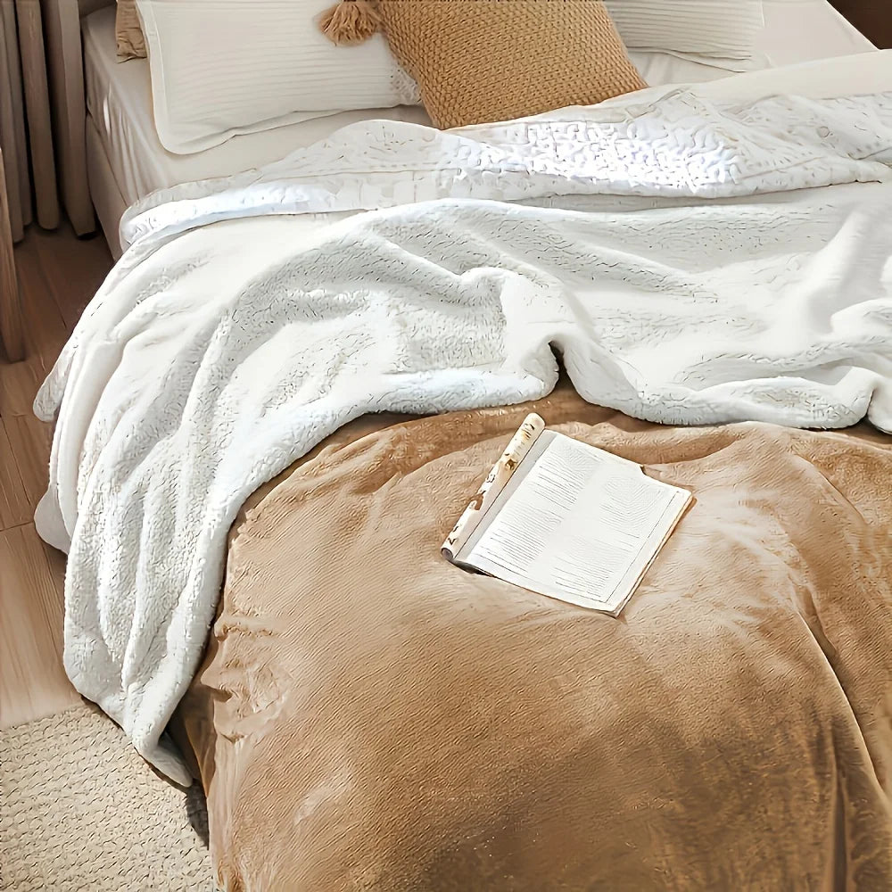 Sherpa Fleece Blanket – Reversible Plush Throw