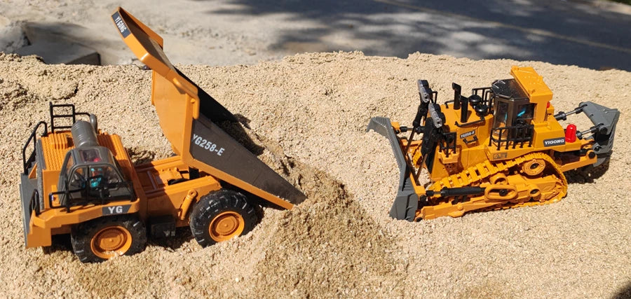 4WD RC Construction Truck with Light & Sound – Remote Control Excavator, Dump Truck & Bulldozer