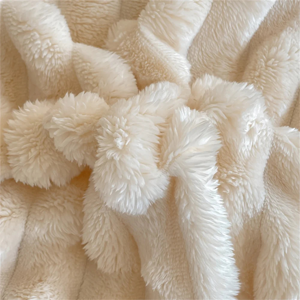 Thickened Wide Stripe Plush Flannel Multifunctional Blanket – Bed Sheet, Sofa & Nap Cover, 7 Colors & 5 Sizes