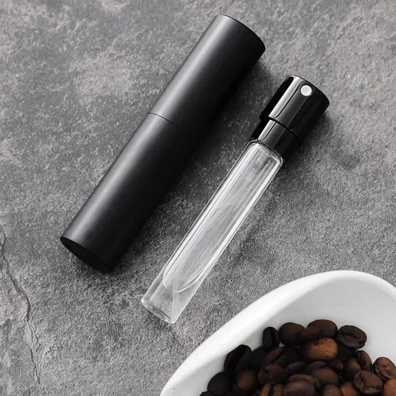 Coffee Beans Dosing Cup with Spray Humidifier — Anti-Static Espresso Grinder Accessory