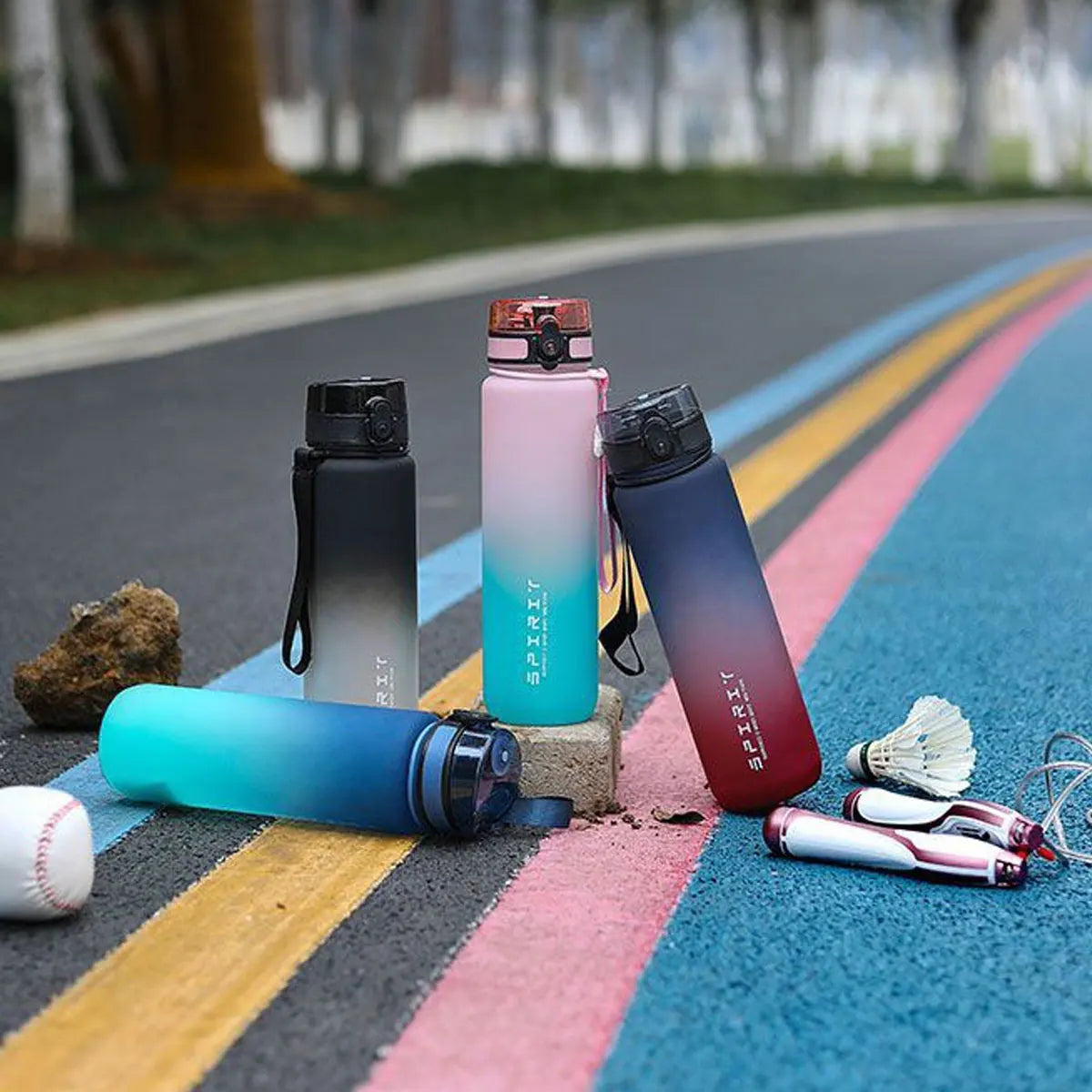 WIFEFUN Gradient Water Bottle 600ml/750ml/1000ml – BPA-Free PC, One-Button Flip Lid, Leakproof, Outdoor & Gym
