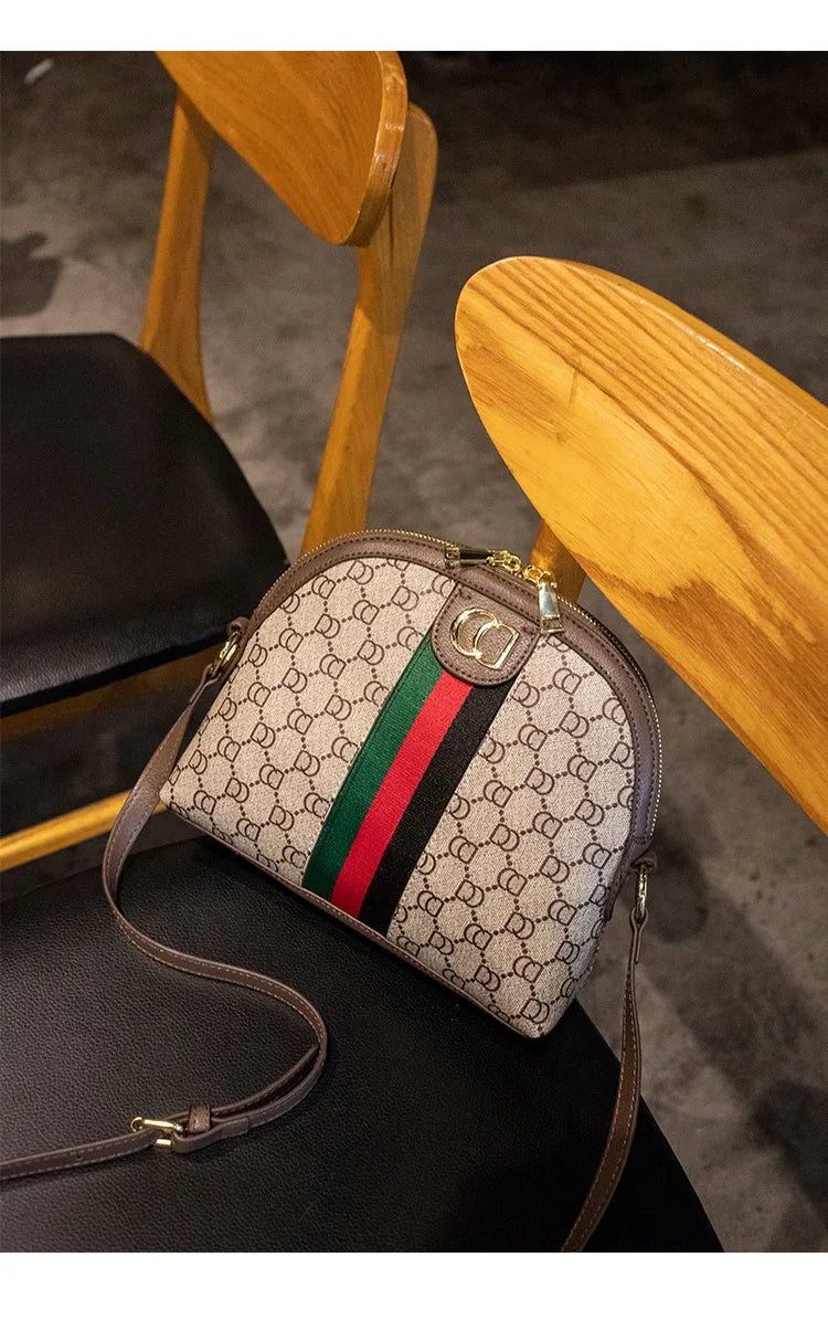 Retro Mini Shell Crossbody Bag – Urban Minimalist PVC Shoulder Bag for Women