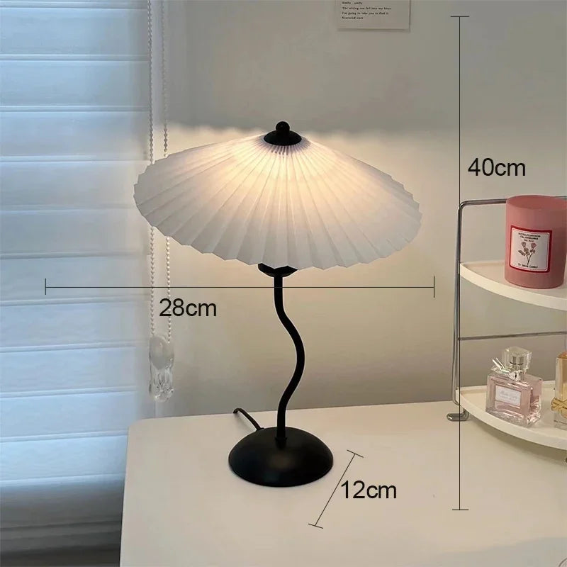 Retro LED Table Lamp – White Shade & Black Base