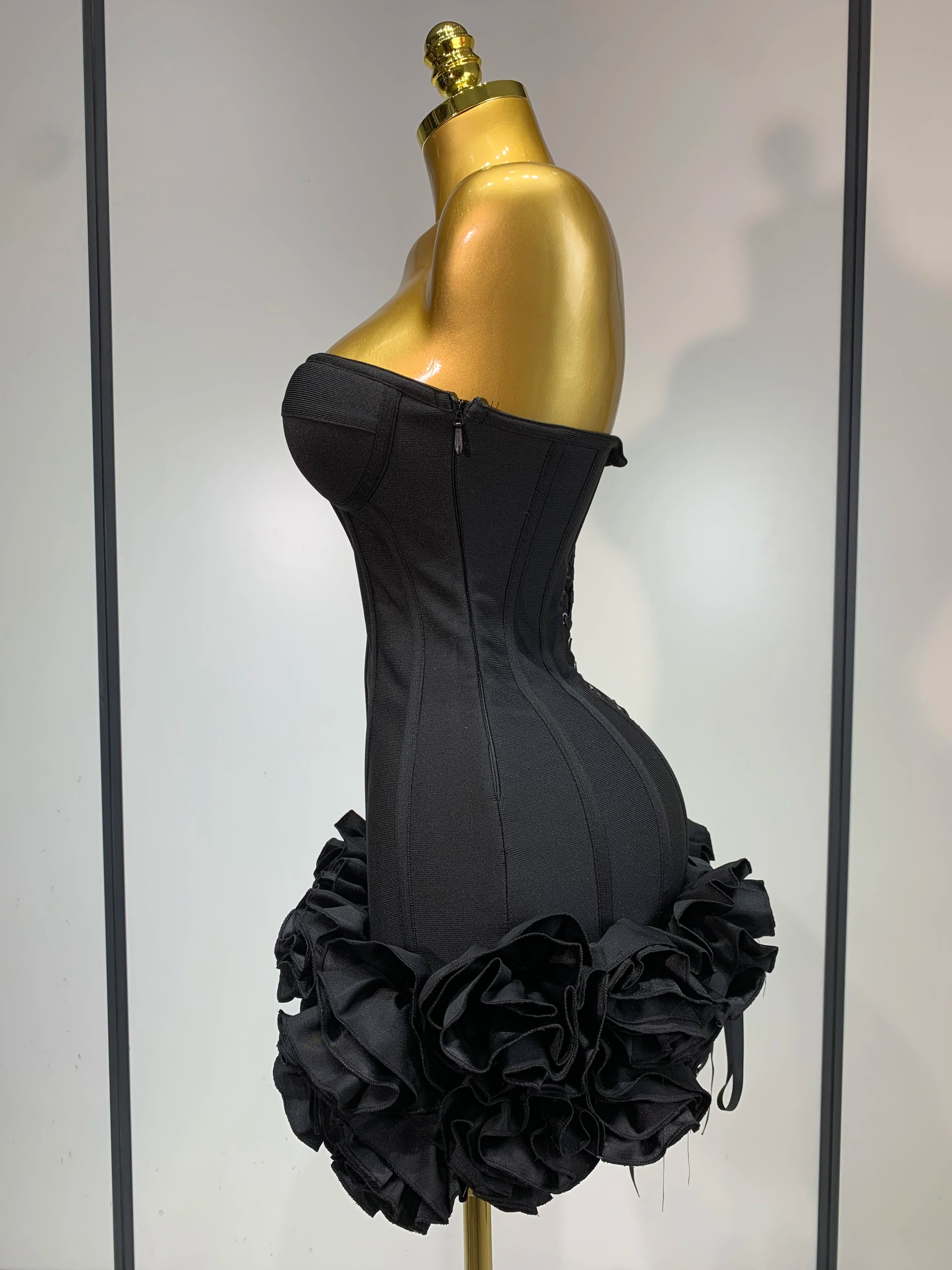 Flower Embellished Strapless Bandage Mini Dress — Backless Bodycon Celebrity Party Dress