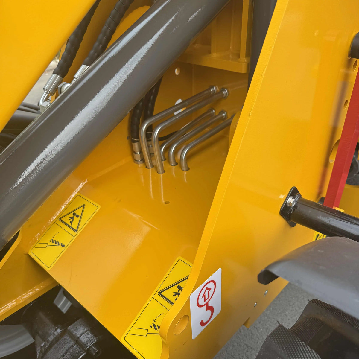 Nicosail Telescopic Arm Wheel Loader – 1 to 2.5 Ton Compact Construction Loader with Cab