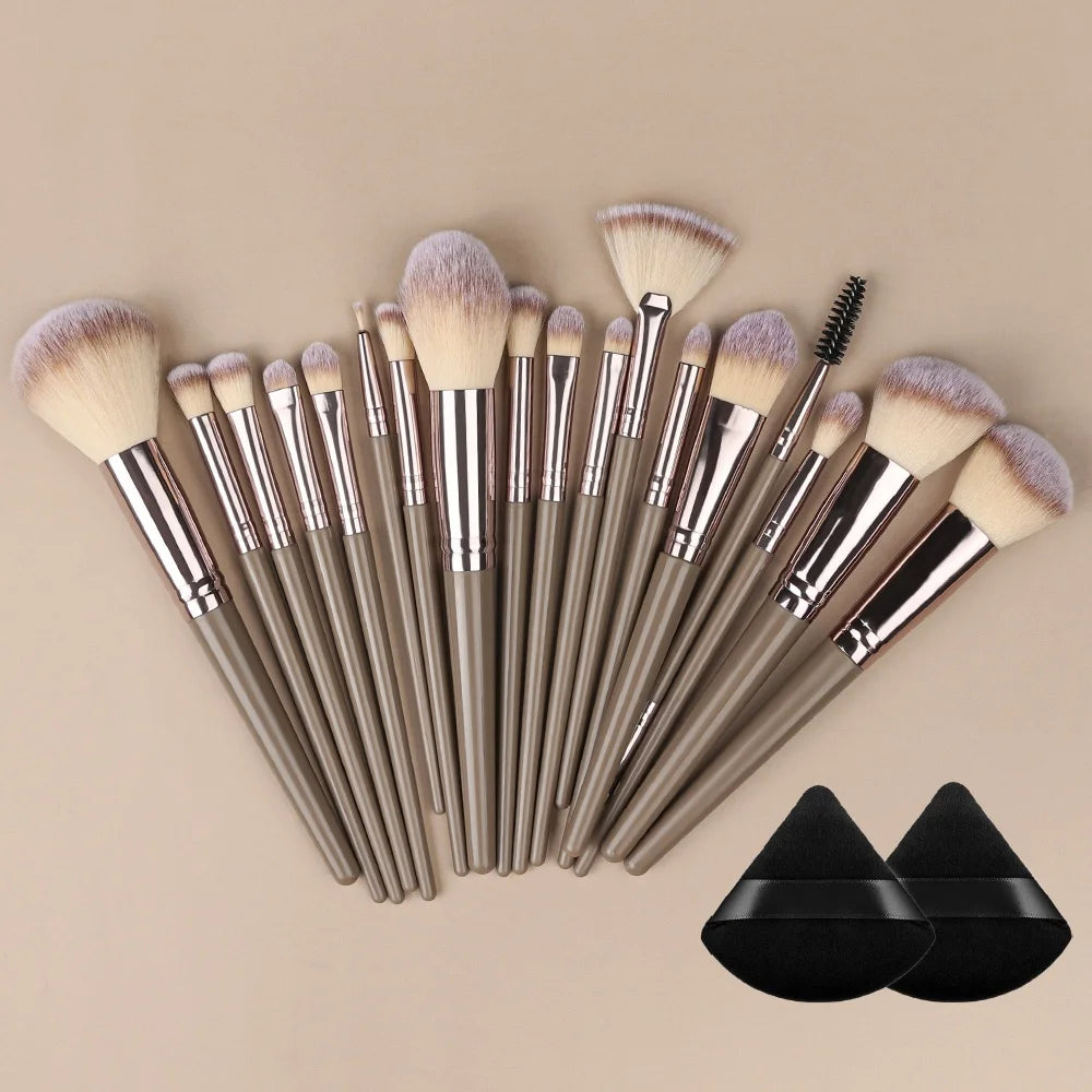 Super Soft Detail Makeup Brush Set — Blush, Highlighter, Foundation & Eyeshadow