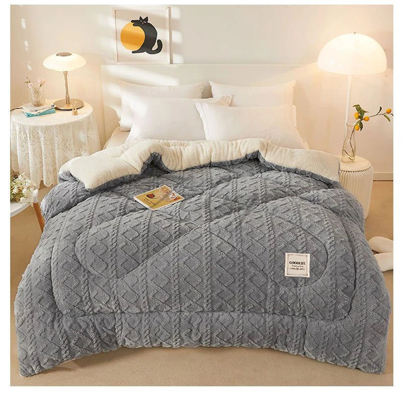 Thick Plush Bed Blanket – Faux Lamb Fleece Winter Comfort