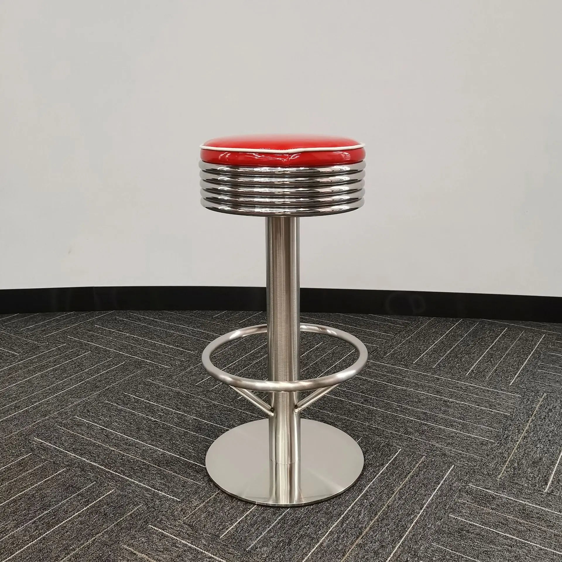 Simple Home Salon Stool — Adjustable Rotating Seat