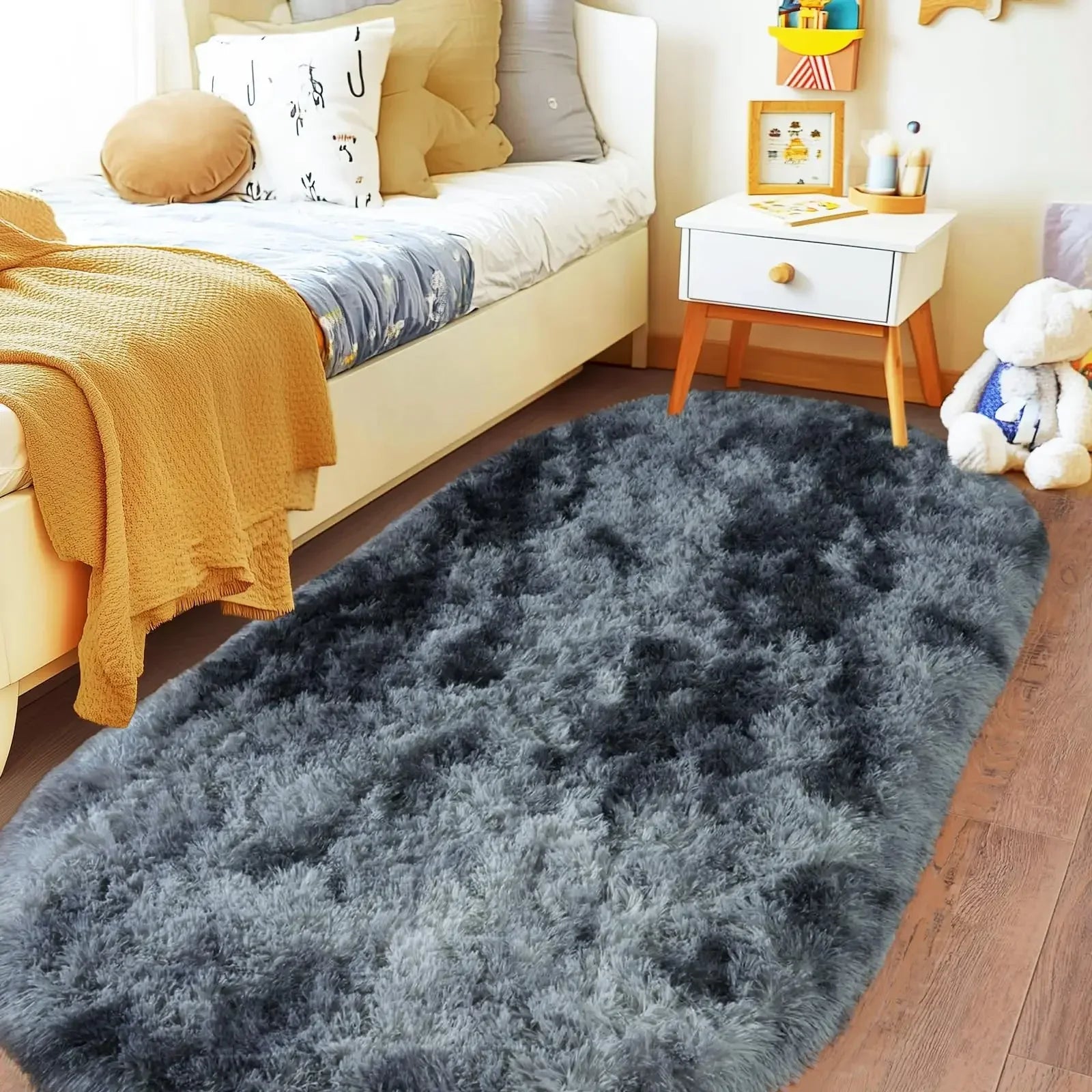 VIKAMA Solid Colour Oval Rug Soft, Warm and Non-Slip Entrance Hallway Doormat Bedroom Entrance Rug Bedside Carpet Home Decor