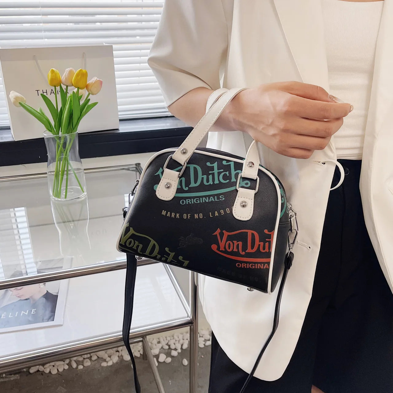 Large Capacity Retro Crossbody Bag – Versatile Women's Shoulder Bag & Handbag