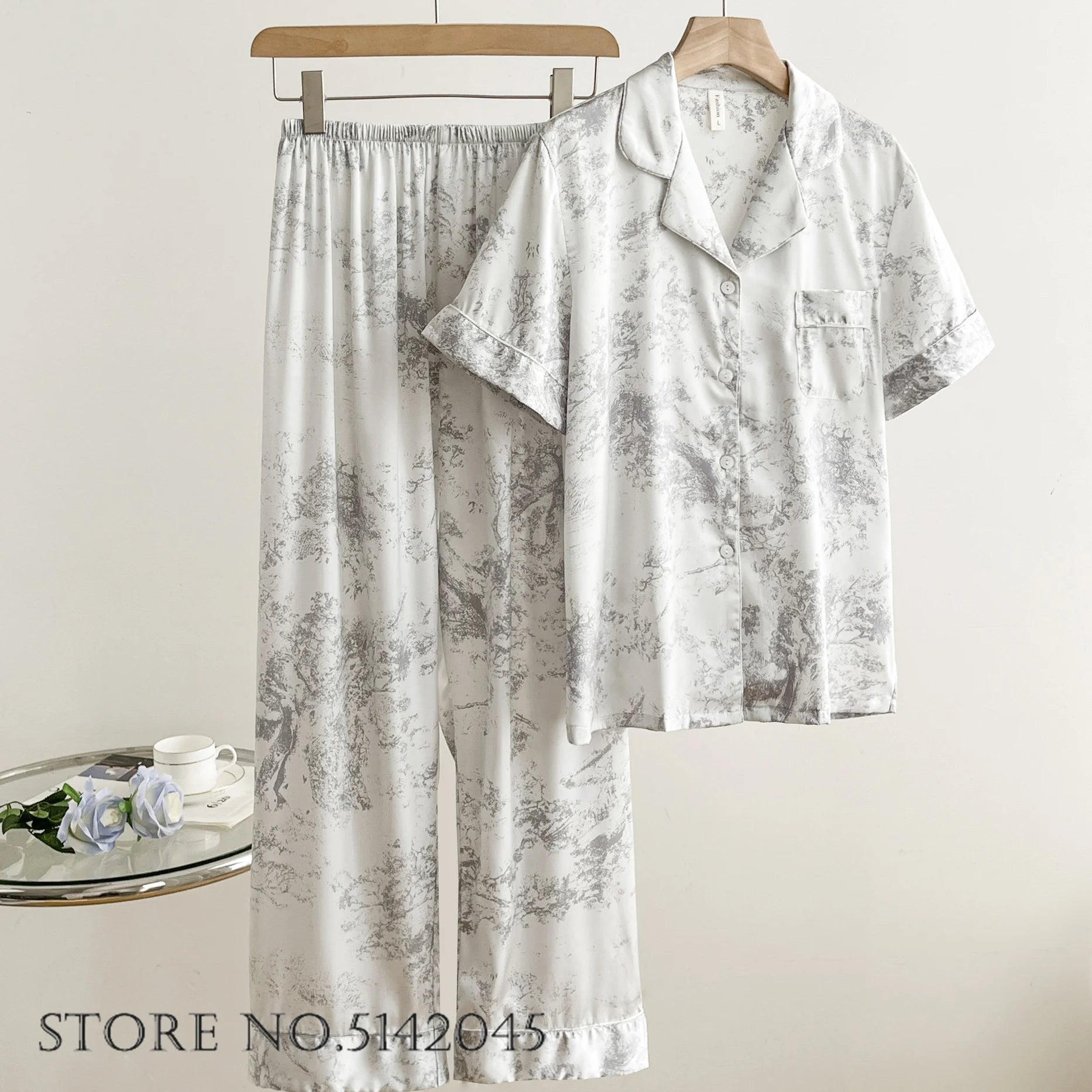 Women's Floral Print Satin 2-Piece Pajama Set | Loose Lounge Wear Homewear Suit