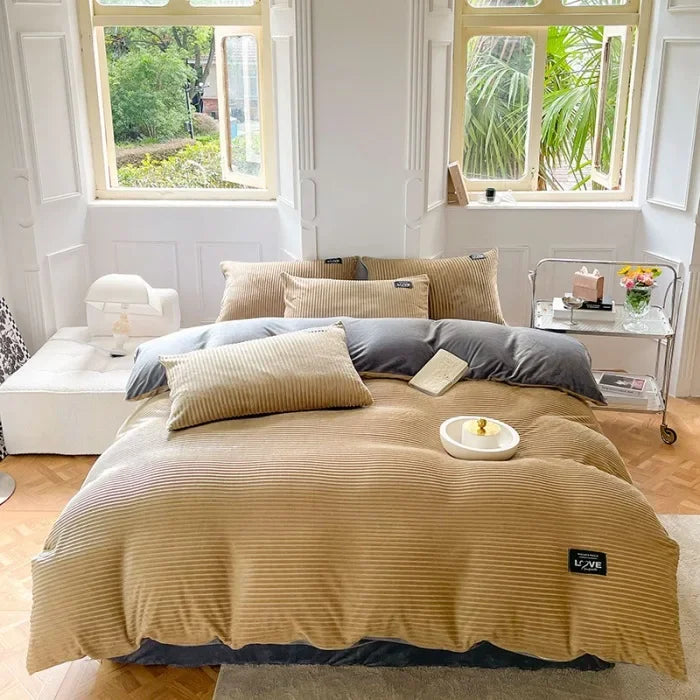 Thick Velvet Duvet Cover Set – Warm Solid Color 3-Piece Bedding, 12 Colors & 4 Sizes