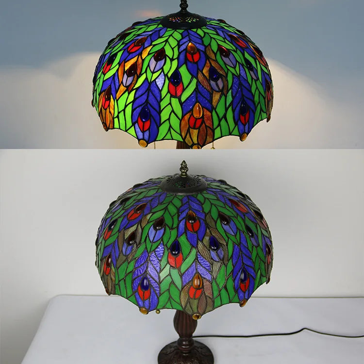 Stained Glass Table Lamp – Decorative Resin Base