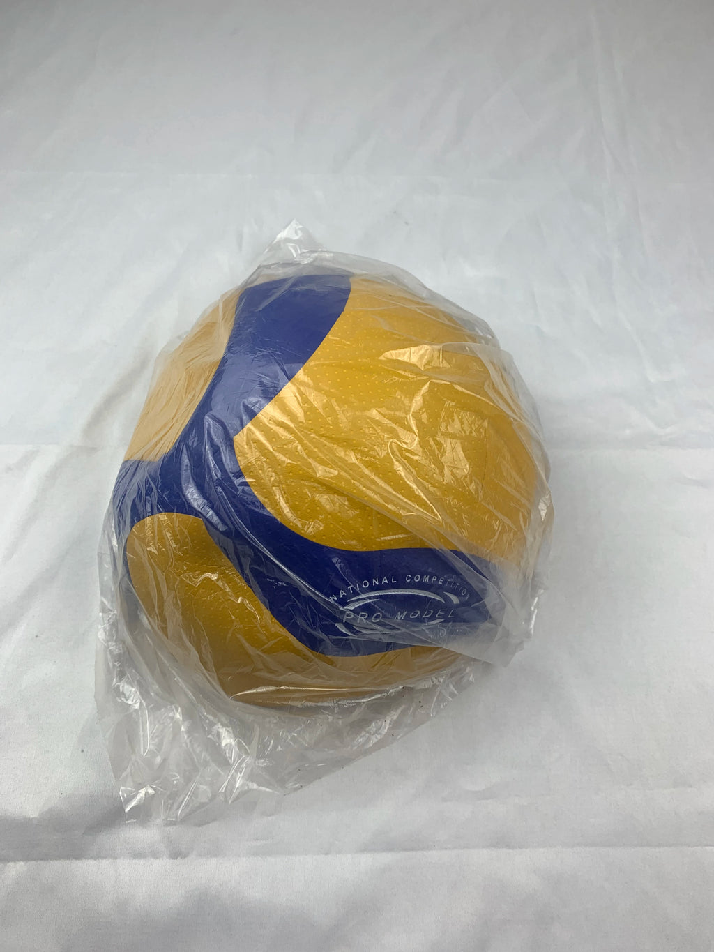 V200 PVC Volleyball – Explosion-Proof Indoor & Outdoor Beach Practice Ball, Number 5 Competition Training