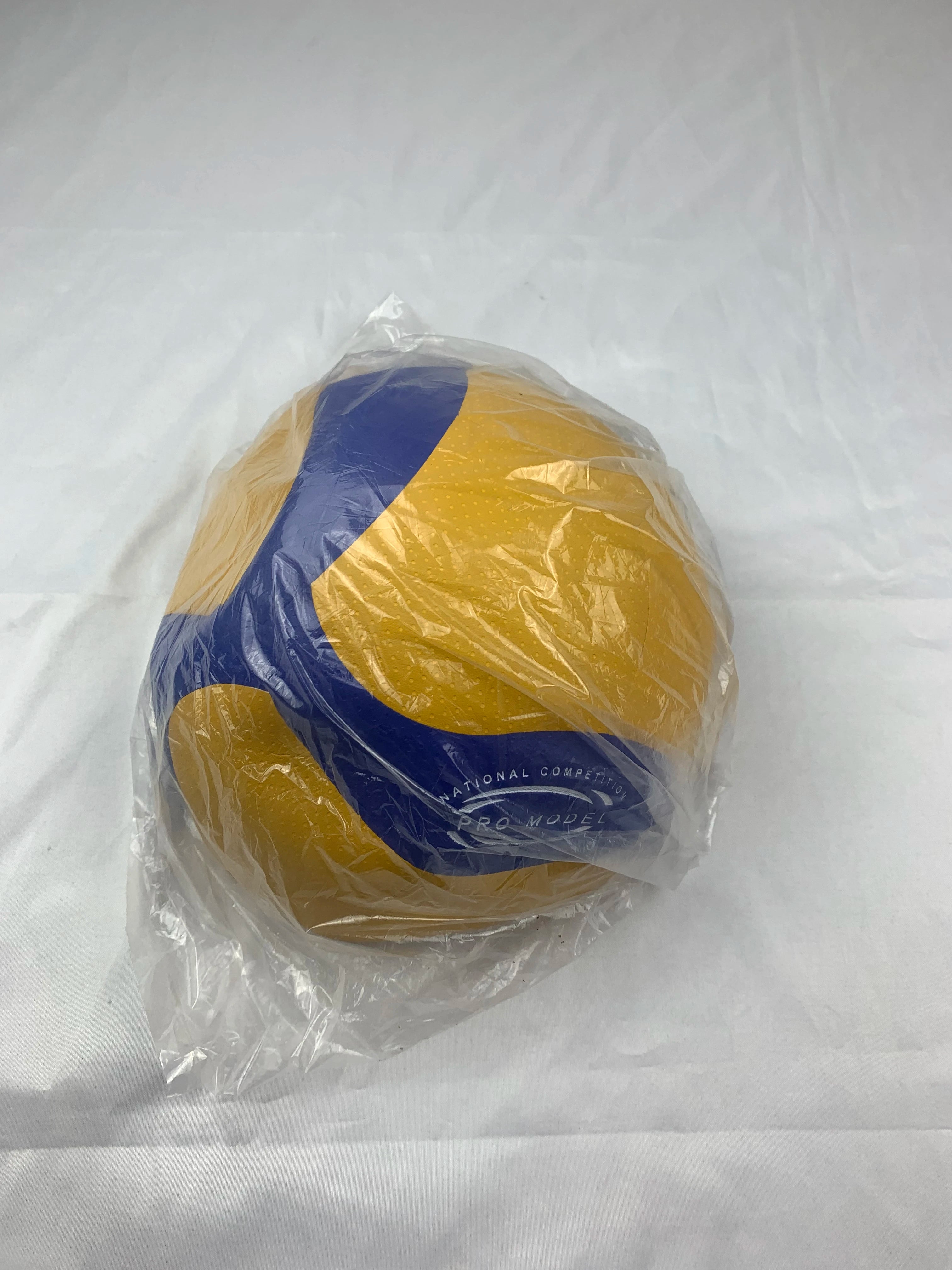 V200 PVC Volleyball – Explosion-Proof Indoor & Outdoor Beach Practice Ball, Number 5 Competition Training