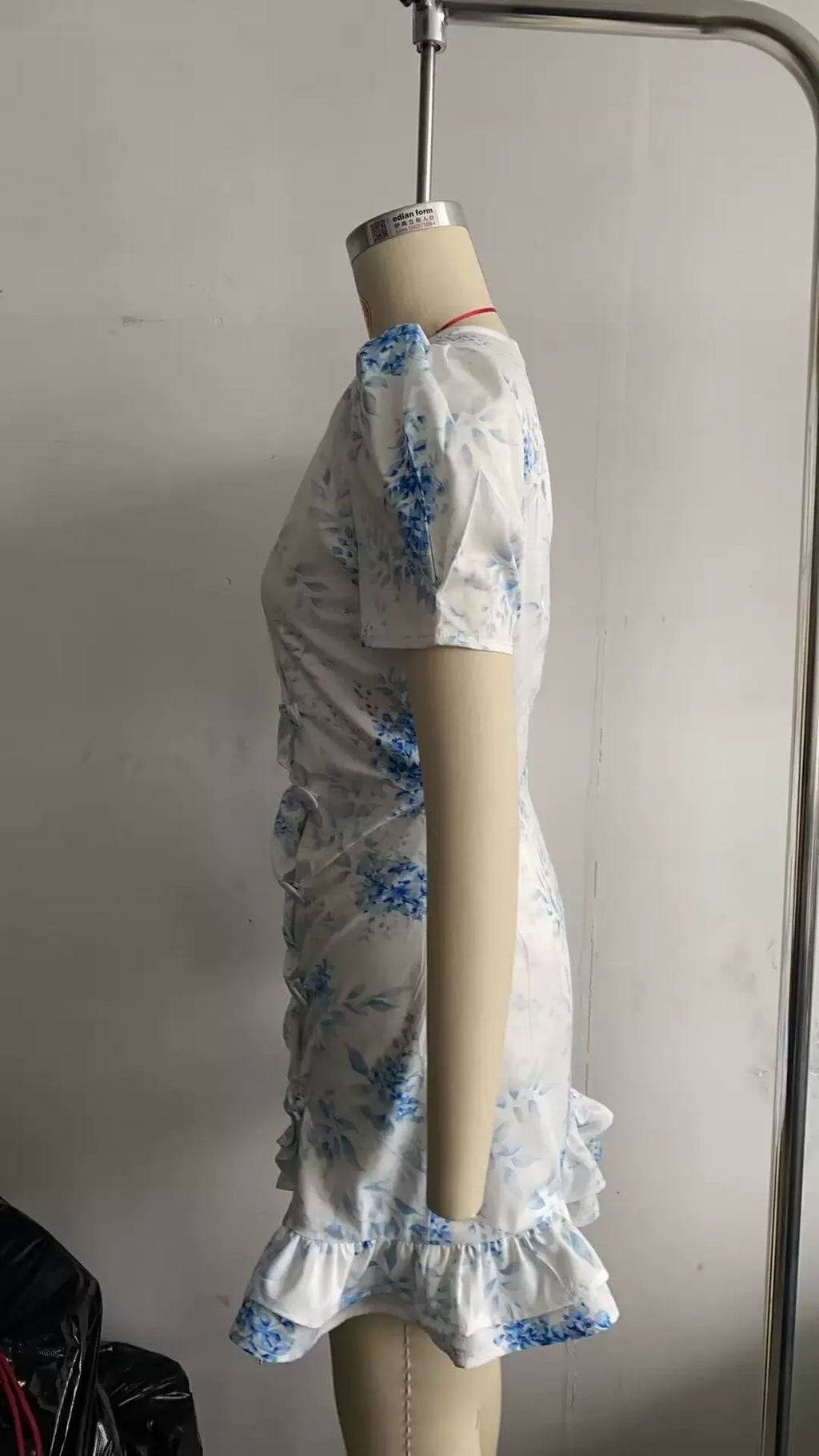 Women's Floral Ruffle Slim Dress – Deep V-Neck Double Layered Ruffled Hem Party & Daily Gown